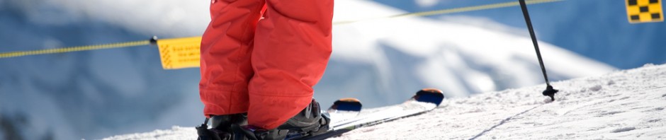 How to put on your skis