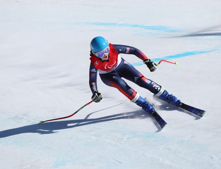 Menna Fitzpatrick racing at Bejing Paralympics.